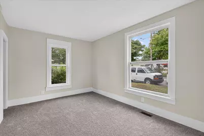 124 Washington Street, Sparta, MI 49345 - Photo 17