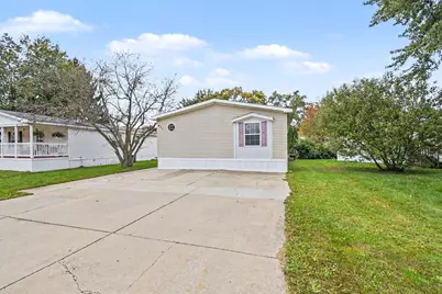 471 N Kippen Drive SE, Grand Rapids, MI 49548 - Photo 1