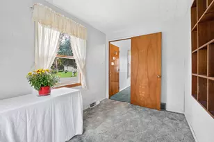 127 Beulah Ave, Battle Creek, MI 49037 - Photo 11