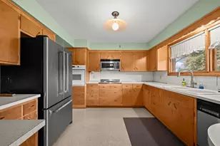 8972 Cleveland Ave, Baroda, MI 49101 - Photo 23