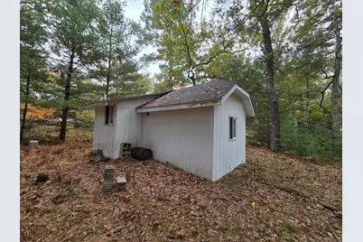 8214 W Oakwood Avenue, Baldwin, MI 49304 - Photo 3