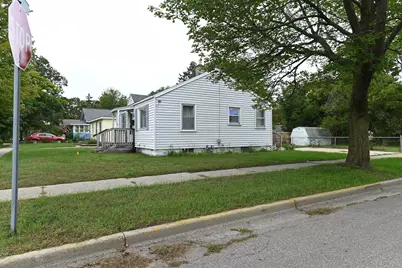 1549 Pennoyer Avenue, Grand Haven, MI 49417 - Photo 5