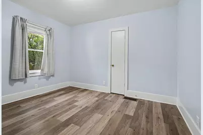 106 Marshall Street, Jackson, MI 49202 - Photo 9