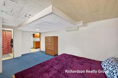 218 Grand Avenue, Grand Haven, MI 49417 - Photo 41