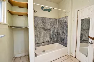 221 E Washington St, Coldwater, MI 49036 - Photo 23