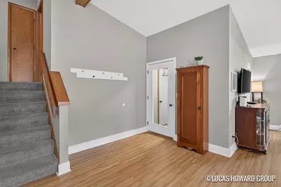 1351 Gladstone Drive SE, Grand Rapids, MI 49506 - Photo 5