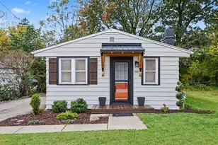 206 Ward Ave, Saint Joseph, MI 49085 - Photo 1