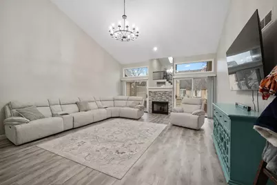 16727 Cobblestone W Boulevard, Macomb, MI 48042 - Photo 5