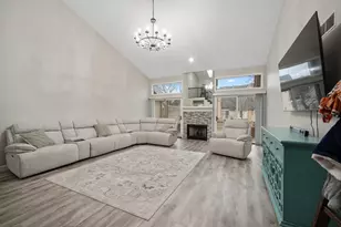 16727 Cobblestone W Blvd, Macomb, MI 48042 - Photo 5