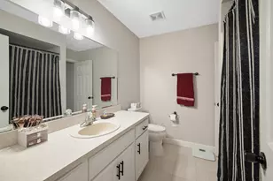 16727 Cobblestone W Blvd, Macomb, MI 48042 - Photo 17