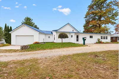 8663 Hidden Trail, Orleans, MI 48865 - Photo 3