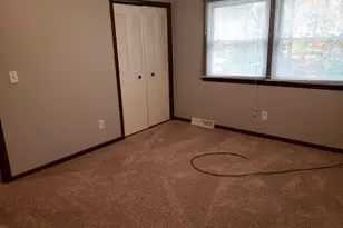 1351 S S Center Rd, Saginaw, MI 48638 - Photo 5