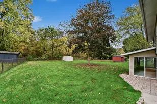 859 Paradise Lake Dr SE, Grand Rapids, MI 49546 - Photo 31