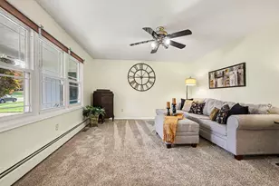 6833 Aleda Ave SE, Grand Rapids, MI 49508 - Photo 5