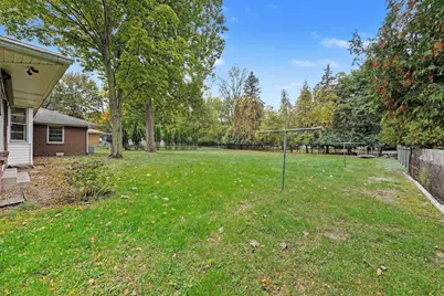 1005 Carpenter Avenue NW, Grand Rapids, MI 49504 - Photo 5