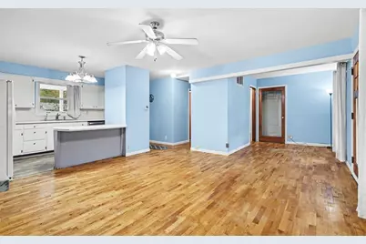 244 N 23rd Street N, Springfield, MI 49037 - Photo 11