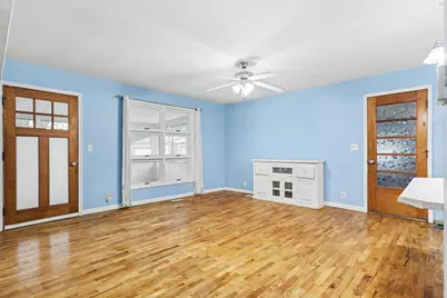 244 N 23rd Street N, Springfield, MI 49037 - Photo 9