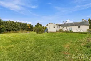 884 44th St, Pullman, MI 49450 - Photo 9