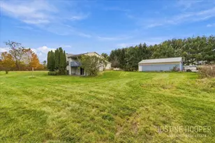 884 44th St, Pullman, MI 49450 - Photo 11