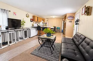 5489 Alpine Avenue Northwest, Comstock Park, MI 49321 - Photo 5
