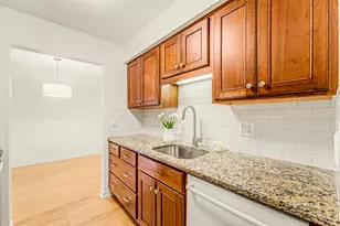 1700 Monticello St, Trenton, MI 48183 - Photo 11