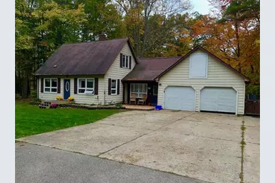 831 N Darling Avenue, Fremont, MI 49412 - Photo 3