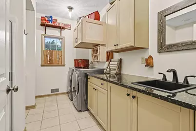 2501 Lake Vista Drive, Saint Joseph, MI 49085 - Photo 23