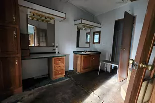 11640 W Deerfield Rd, Remus, MI 49340 - Photo 15