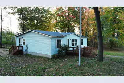 1236 E Tamarack Road, Edmore, MI 48829 - Photo 5
