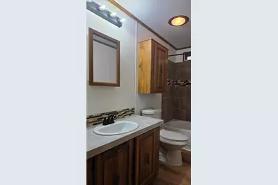1236 E Tamarack Road, Edmore, MI 48829 - Photo 15