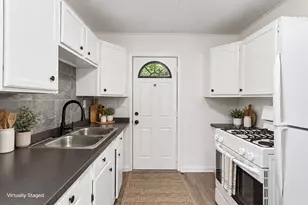 38 W Coolidge Ave, Battle Creek, MI 49037 - Photo 9