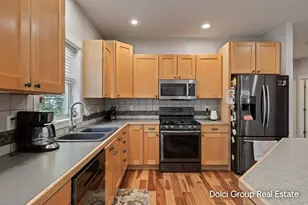 1072 Hayes St, Marne, MI 49435 - Photo 5