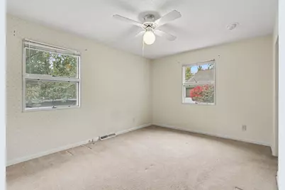111 Lakeview Terrace, Paw Paw, MI 49079 - Photo 19