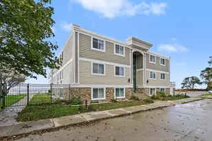 225 N Shore Dr, South Haven, MI 49090 - Photo 25
