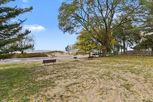 225 N Shore Dr, South Haven, MI 49090 - Photo 17