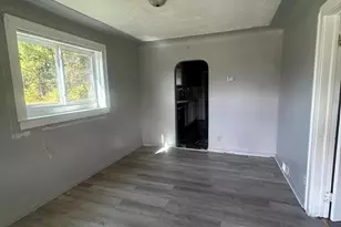 7557 Miller St, Detroit, MI 48213 - Photo 3