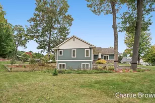 8586 Judson Ln, Montague, MI 49437 - Photo 5