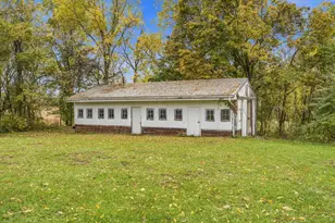 2311 E Glendora Rd, Buchanan, MI 49107 - Photo 33