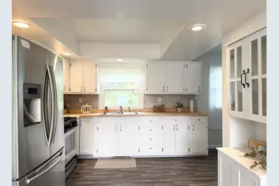 20931 Capital Avenue NE, Battle Creek, MI 49017 - Photo 11