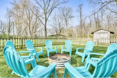 4328 Fikes Road, Benton Harbor, MI 49022 - Photo 27