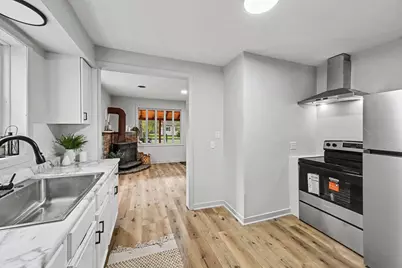 422 Wellington Avenue, Battle Creek, MI 49037 - Photo 9