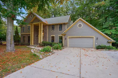 945 W Wellington Court, Muskegon, MI 49441 - Photo 3