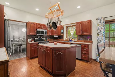 945 W Wellington Court, Muskegon, MI 49441 - Photo 7