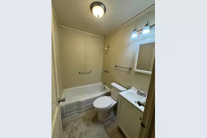 2018 Collingwood Avenue, Saginaw, MI 48601 - Photo 7