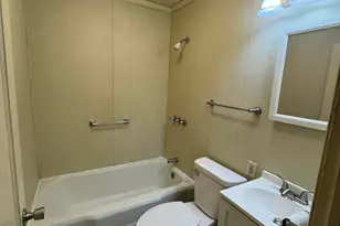 2018 Collingwood Ave, Saginaw, MI 48601 - Photo 7