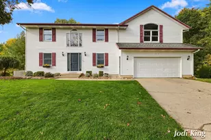 5491 Pleasant Valley Ct SW, Wyoming, MI 49418 - Photo 1