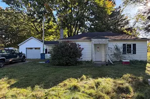 51231 Townhall Rd, Dowagiac, MI 49047 - Photo 1