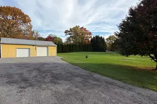 8102 Woodard Rd, Rives Junction, MI 49277 - Photo 9