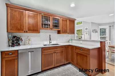 13046 Acacia Drive, Grand Haven, MI 49417 - Photo 11
