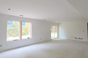 11681 Weatherby Dr SE, Lowell, MI 49331 - Photo 9